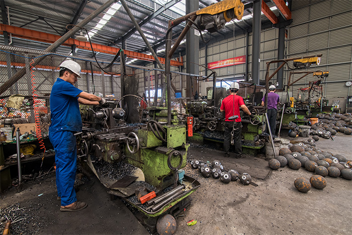 孟州网架配件车间